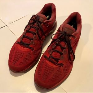 Nike undefeated Lunar Grand 5